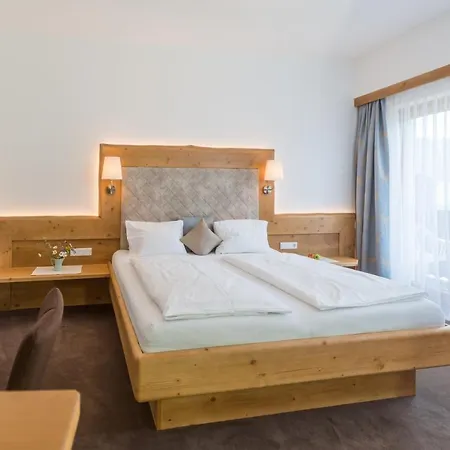 Rohrmooser Schloessl 4* Шладминг