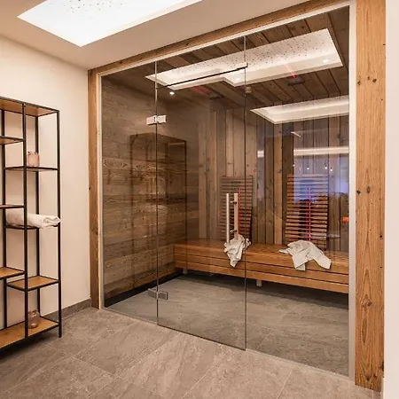 Pensionat Rohrmooser Schloessl