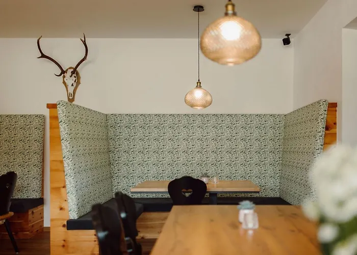 בית הארחה Rohrmooser Schloessl 4*